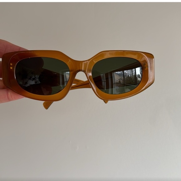 RAEN Brown Sunglasses
